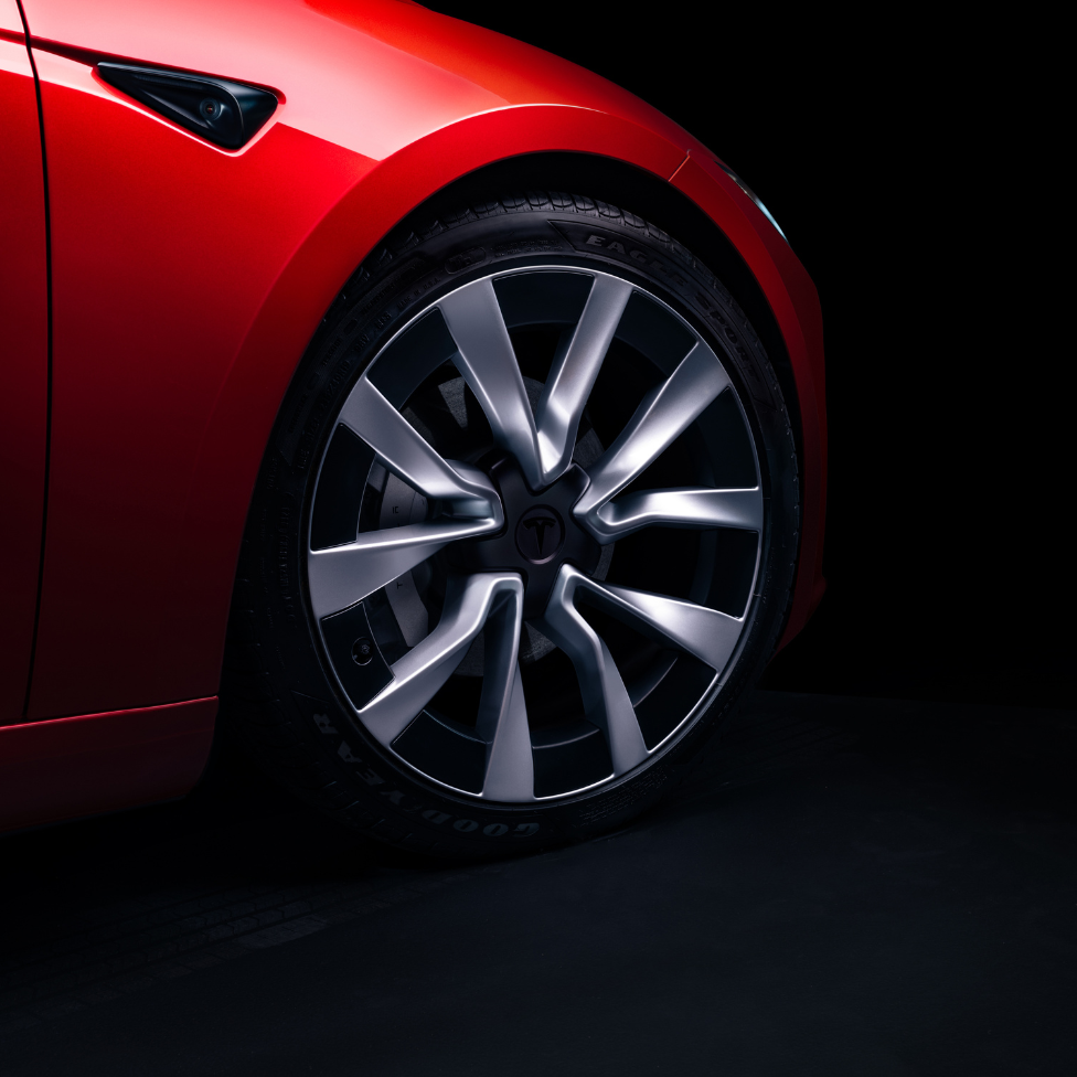 Image text teaser - 976x976 - tesla model 3